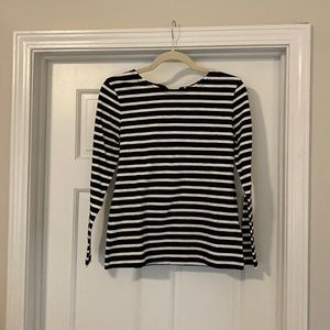Jcrew, black and white stripped top. Size small. New with tags.
